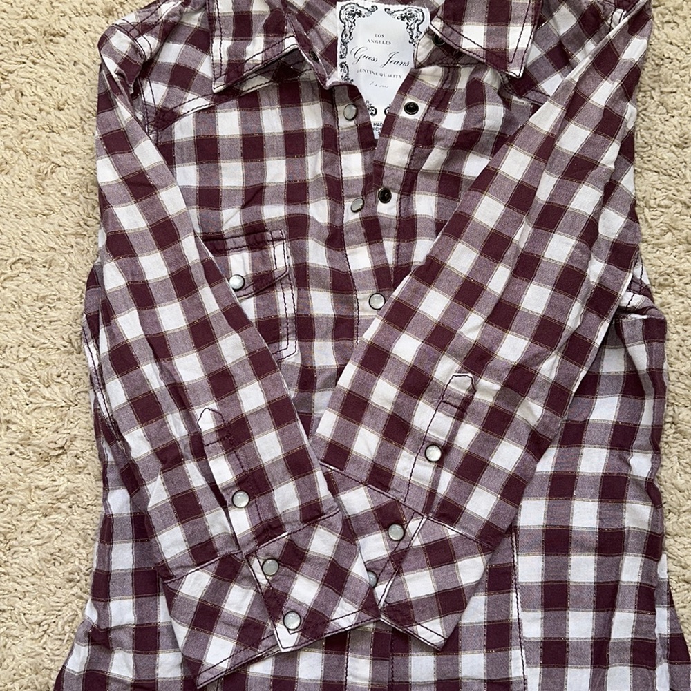 Guess Shirt - Picture 4 of 4